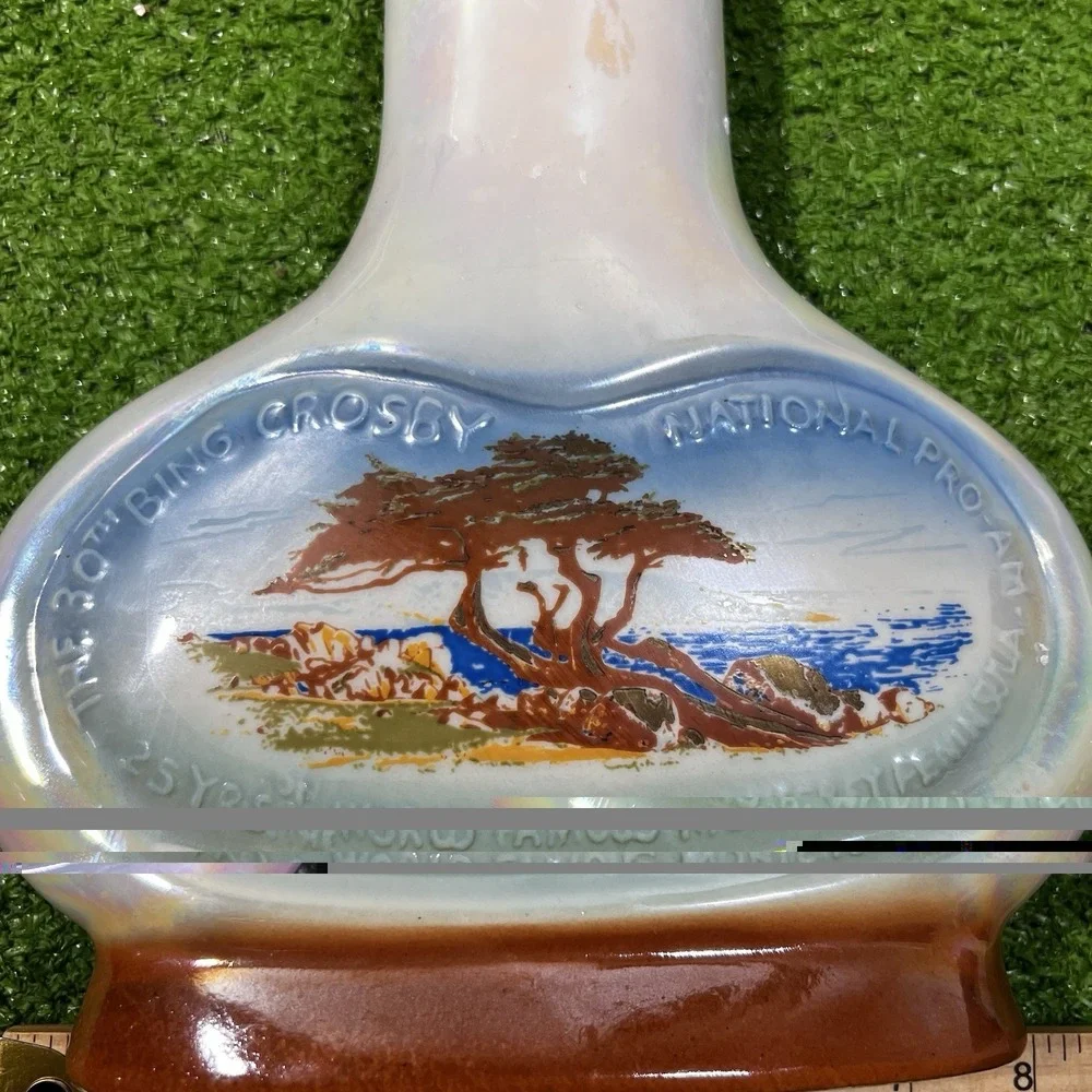 Vintage Golf Decanter Decor '67 Bourbon Empty  Pebble Beach Spyglass‎ Iridescent